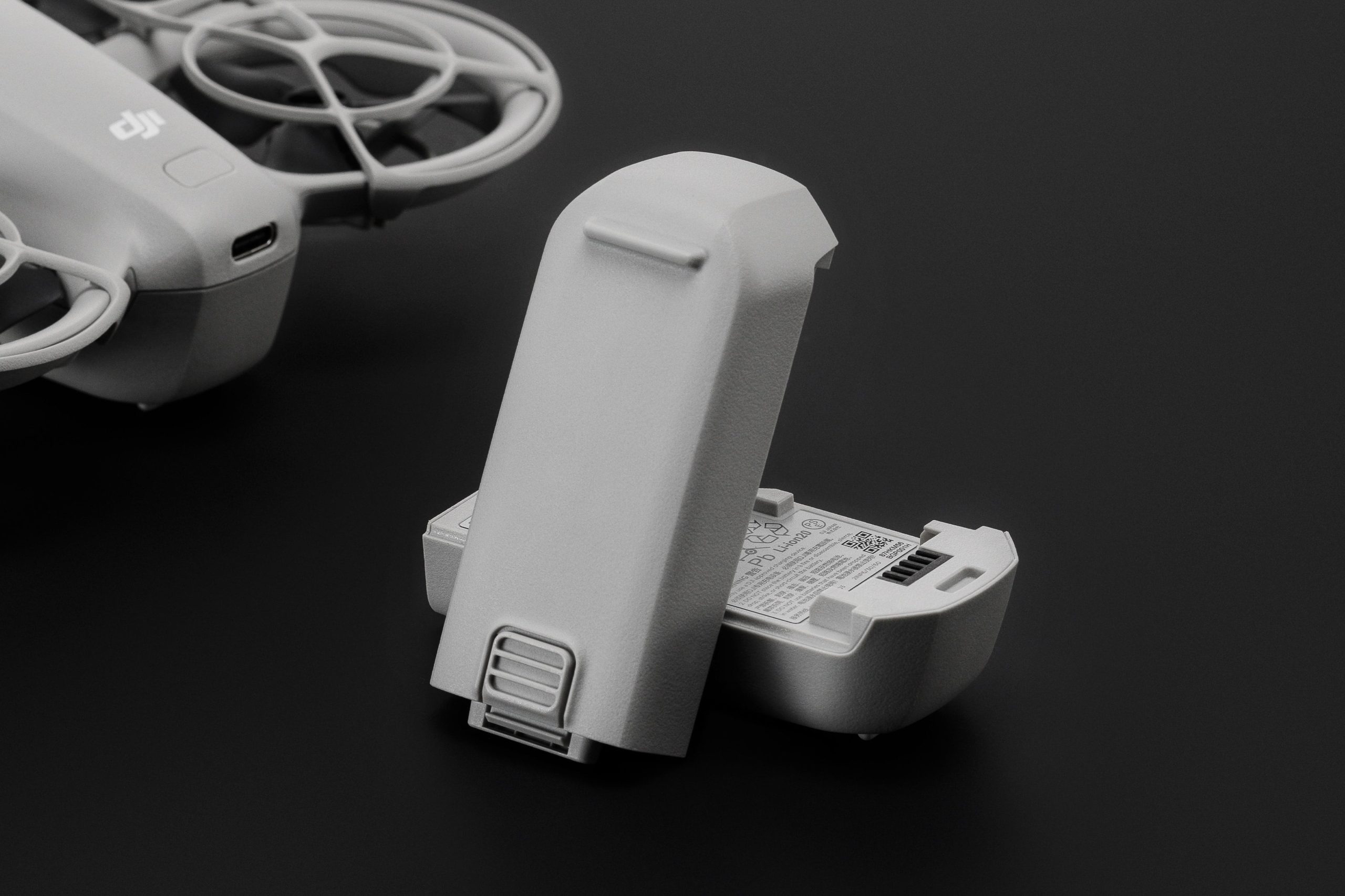 DJI Neo Intelligent Flight Battery - Image 2
